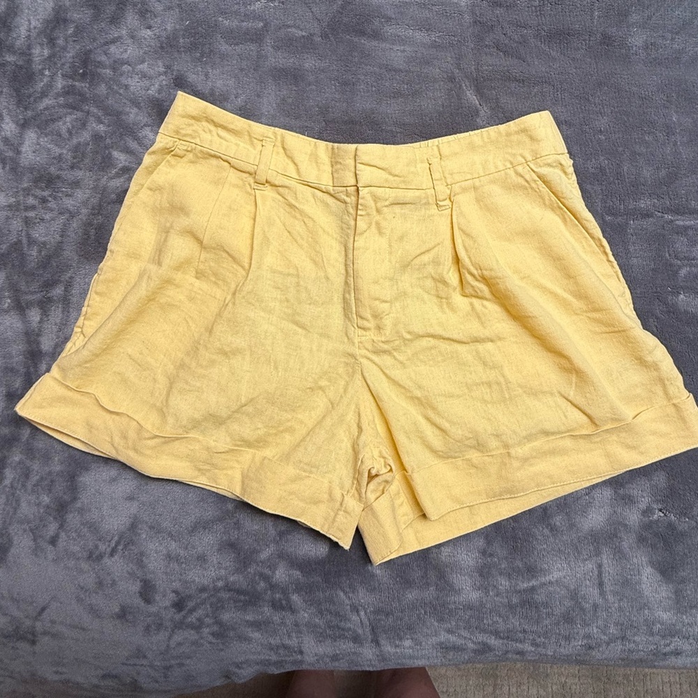 A New Day Women's Butter Yellow Shorts Size 10